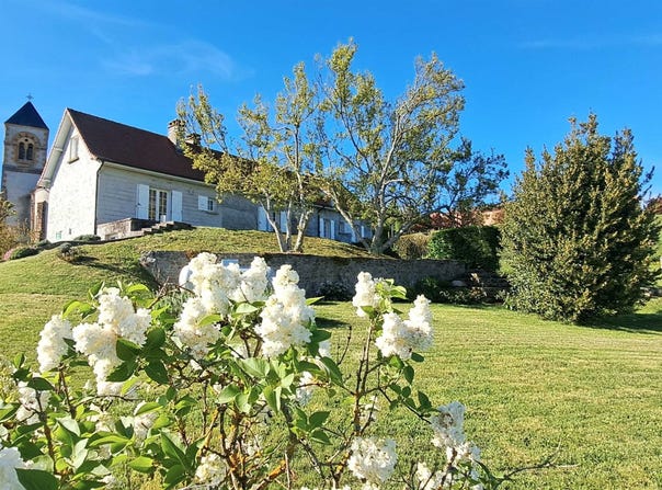 Perrigny-sur-Loire, Burgundy 71160