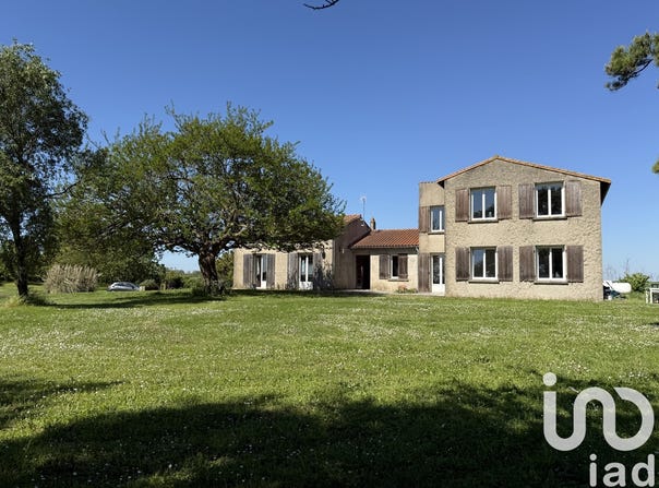 Saint-Hilaire-la-Palud, Nouvelle-Aquitaine 79210