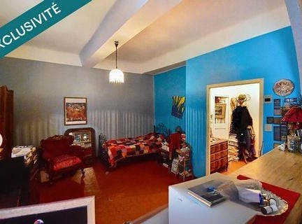 Digne-Les-Bains, Provence-Alpes-Côte d'Azur 04000