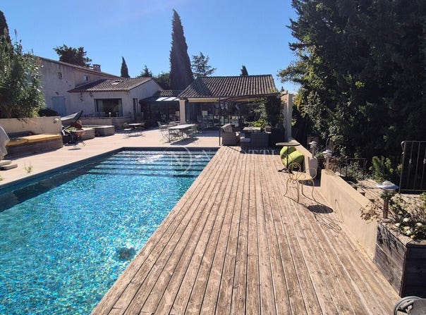 Lagnes, Provence-Alpes-Côte-d'Azur 84800