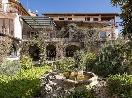 La Colle-sur-Loup, Provence-Alpes-Côte d'Azur 06480