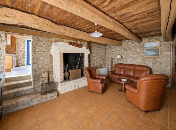 Erdeven, Brittany 56410