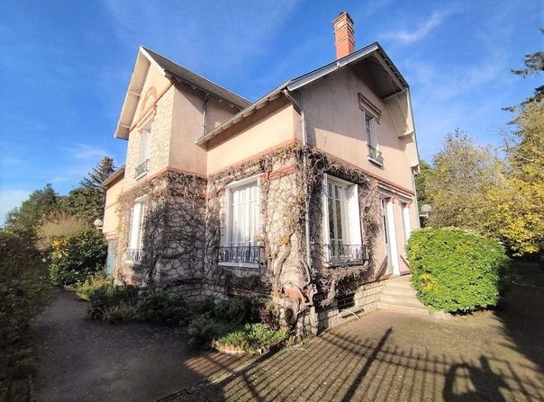 Beaune-la-Rolande, Loiret 45340