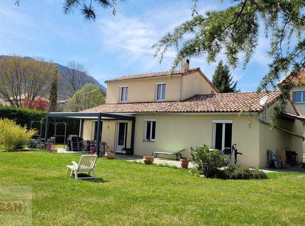 Laragne-Montéglin, Provence-Alpes-Côte-d'Azur 05300