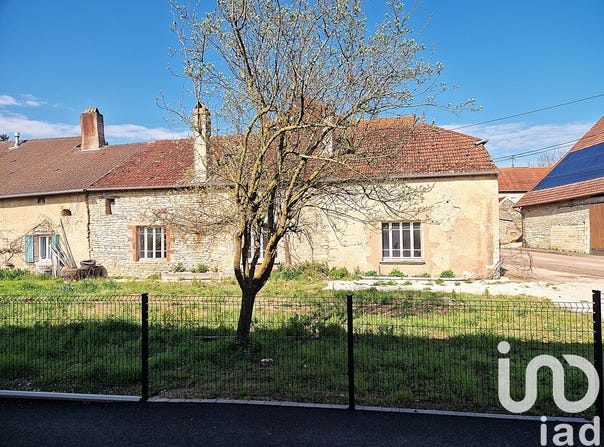 Bay, Bourgogne-Franche-Comté 70150