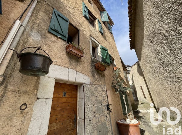 Mons, Provence-Alpes-Côte d'Azur 83440