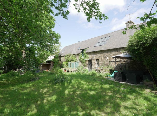 MAURON, Brittany 56430