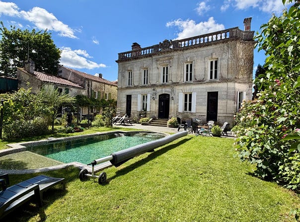 Saint-Porchaire, Poitou-Charentes 17250