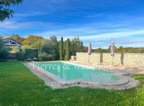 Apt, Provence-Alpes-Côte-d'Azur 84400