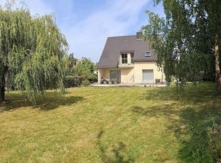 Dol-De-Bretagne, Bretagne 35120