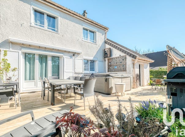 Lagny-sur-Marne, Île-de-France 77400