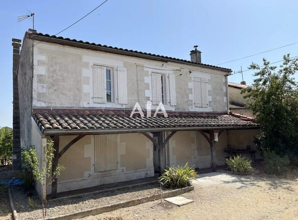 Xambes, Poitou-Charentes 16330
