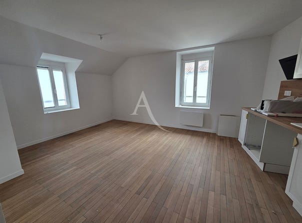 AIZENAY, Pays de la Loire 85190