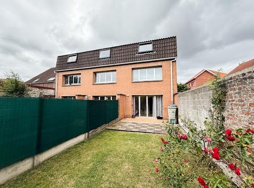Lens, Hauts-de-France 62300