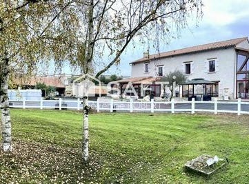 Les Trois-Moutiers, Poitou-Charentes 86120