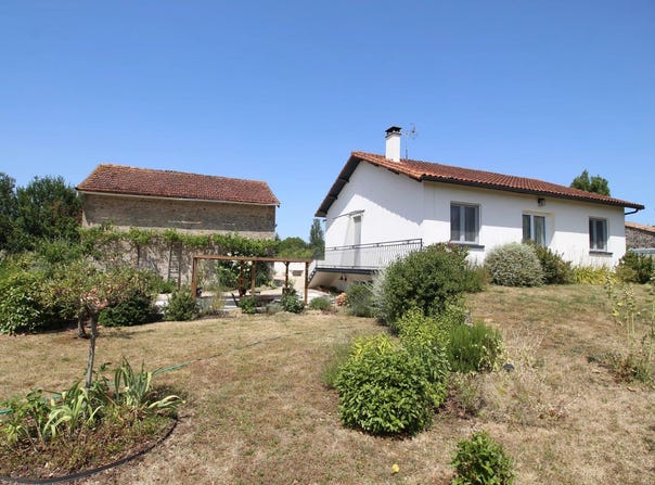 Villefagnan, Poitou-Charentes 16240