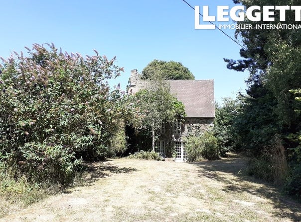 Sacey, Normandy 50170