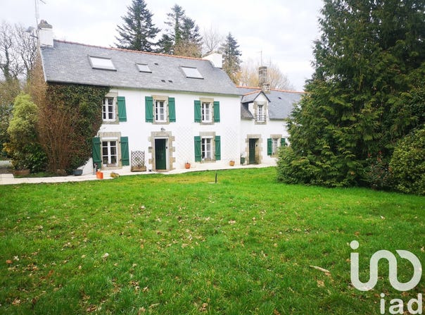 Leuhan, Brittany 29390