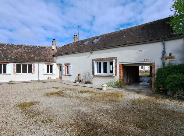 Villeneuve-la-Guyard, Burgundy 89340