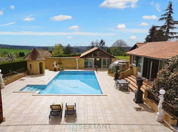 Hautefort, Dordogne 24390