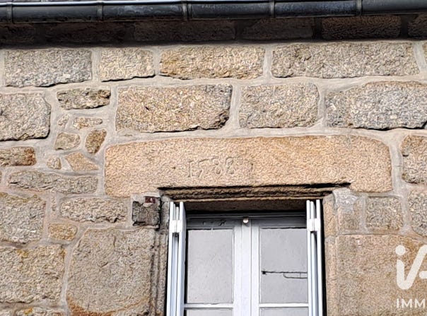 Quintin, Brittany 22800