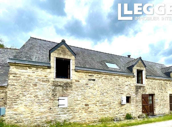 Limerzel, Brittany 56220