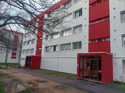 Macon, Bourgogne 71000