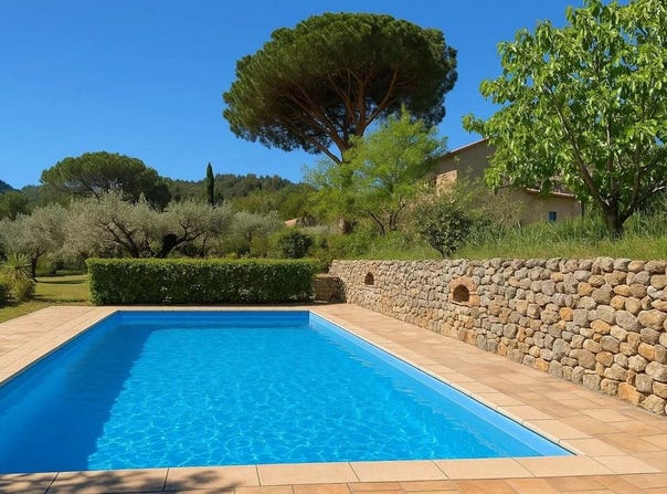 Le Revest-les-Eaux, Var 83200