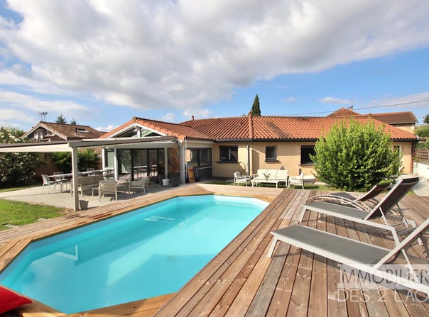 Massieux, Ain 01600