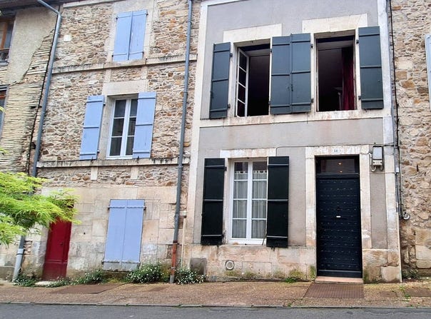 Nontron, Aquitaine 24300