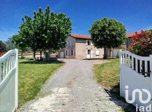 Cottance, Auvergne-Rhône-Alpes 42360