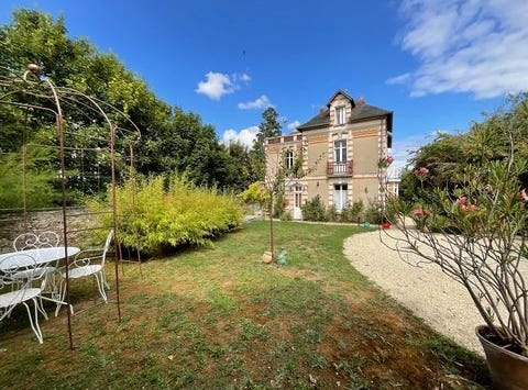 Montlouis-Sur-Loire, Centre 37270
