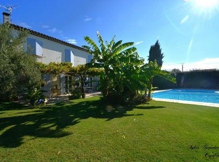 VILLELAURE, Provence-Alpes-Côte d'Azur 84530