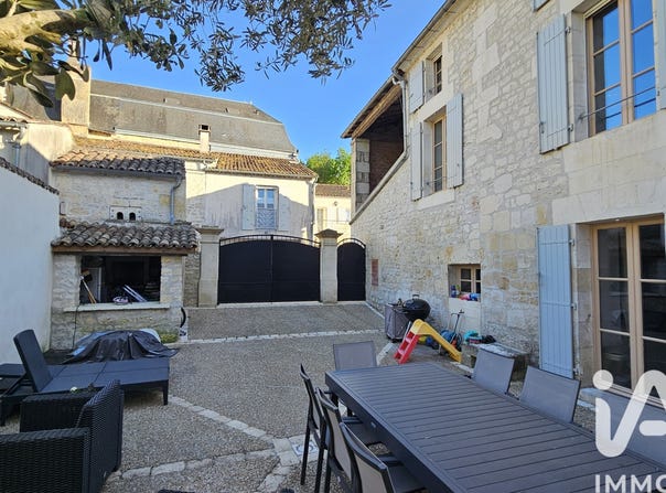 Taillebourg, Nouvelle-Aquitaine 17350