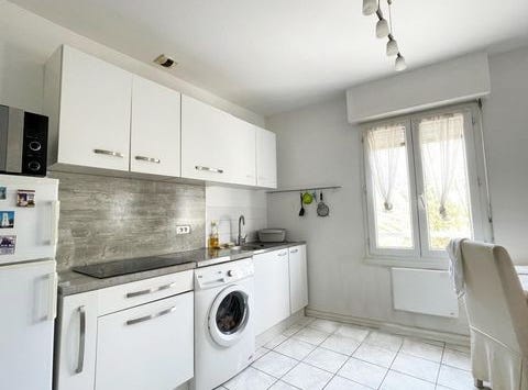 Indre, Pays de la Loire 44610