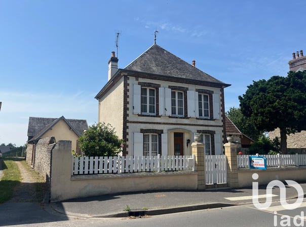 Cerisy-la-Forêt, Normandy 50680