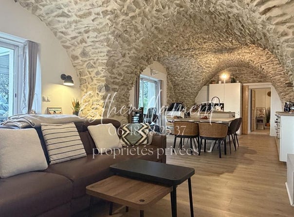 Vézénobres, Languedoc-Roussillon 30360