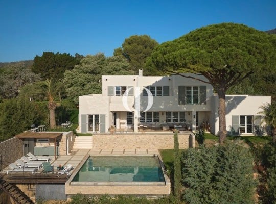 Grimaud, Provence-Alpes-Côte d'Azur 83310