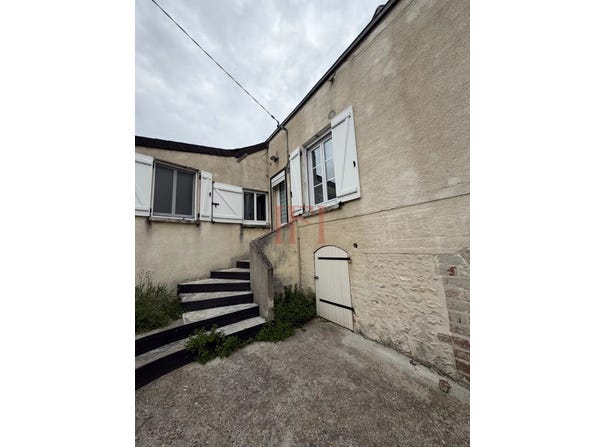 Châteaudun, Eure-et-Loir 28200