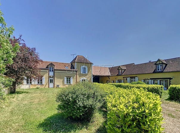 Châteauneuf-en-Thymerais, Eure-et-Loir 28170