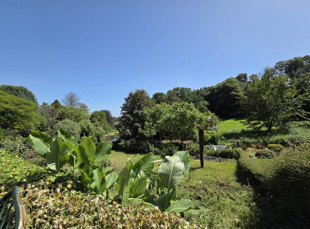 Le Sourn, Brittany 56300