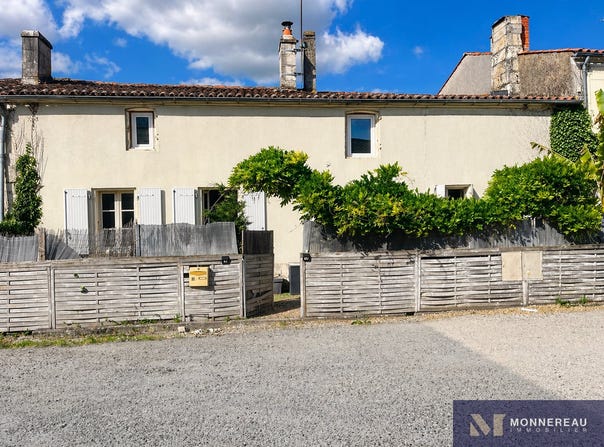 Les Gonds, Poitou-Charentes 17100