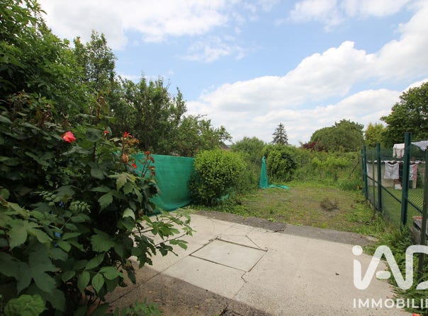 Moreuil, Hauts-de-France 80110