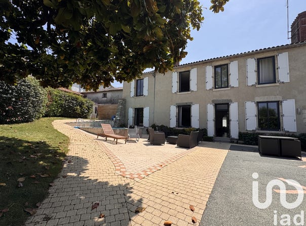 La Châtaigneraie, Pays de la Loire 85120