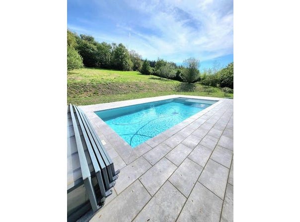 Chateauneuf, Rhône-Alpes 42800