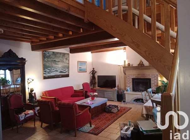 La Vineuse, Bourgogne-Franche-Comté 71250