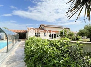 Saint-Michel-En-l'Herm, Pays de la Loire 85580