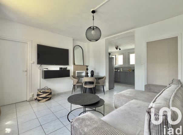 Roubaix, Hauts-de-France 59100