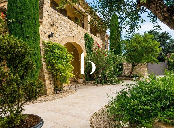 Uzès, Languedoc-Roussillon 30700