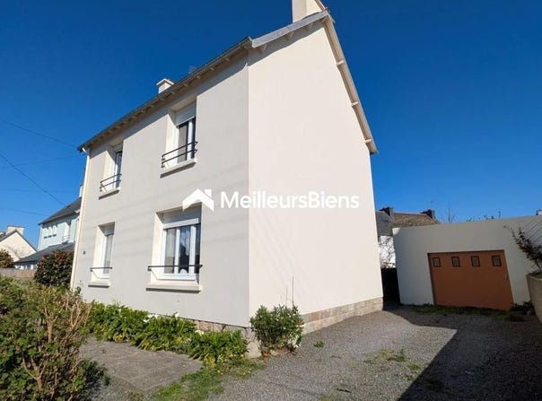 Lesneven, Finistère 29260